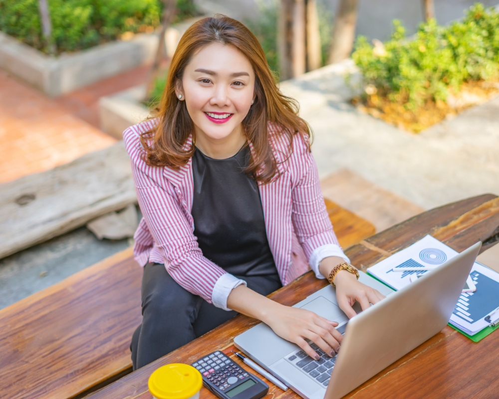 PRODUCT SPECIALIST